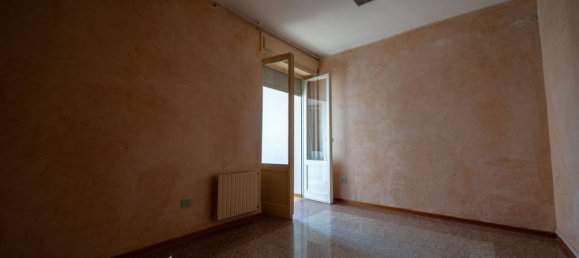 Квартира с 4 спальнями в Сассари, Италия № 290280 10