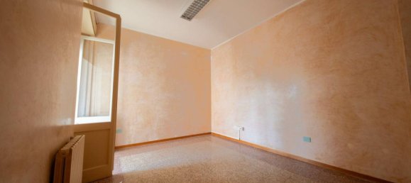 Квартира с 4 спальнями в Сассари, Италия № 290280 9