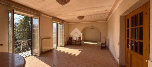 Villa de 12 divisões em Atina, Italy N.º 131338 10