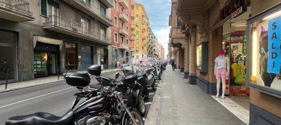 Коммерческая недвижимость с 1 комнатой в Рапалло, Италия № 361678 20