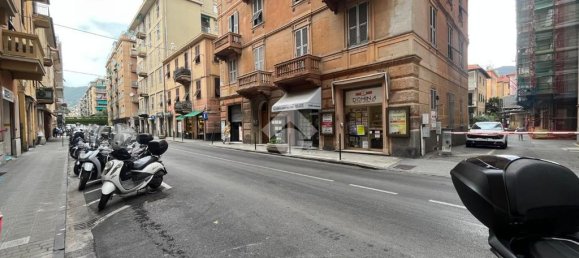 Коммерческая недвижимость с 1 комнатой в Рапалло, Италия № 361678 21