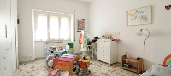 Apartamento de 2 dormitorios en Genzano di Roma, Italy No. 287043 8