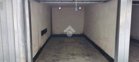 Garage in Alba, Italy 11m², Nr. 119128 5