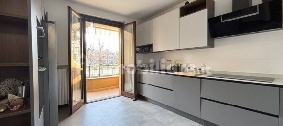 3 bedrooms Villa in Carnate, Italy No. 153008 13