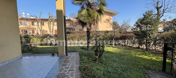 3 bedrooms Villa in Carnate, Italy No. 153008 11