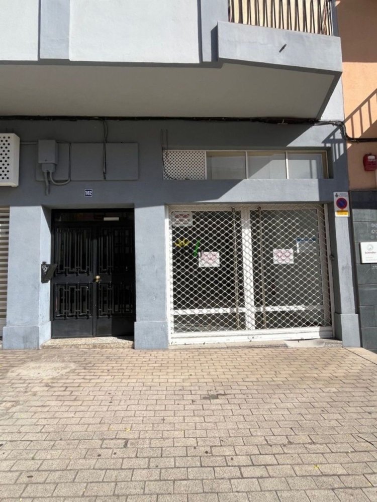 Imóvel comercial em Santa Cruz de Tenerife, Spain 99 m² N.º 209414