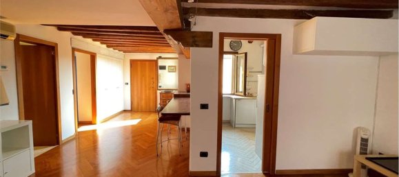 4 rooms Apartment in Venice, Italy No. 213442 23