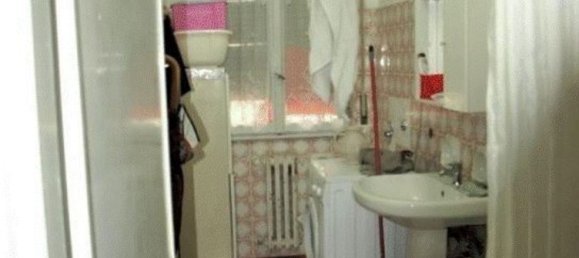 2 rooms Apartment in Cassano d'Adda, Italy No. 9363 12