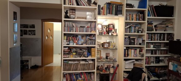 4 rooms Apartment in Trieste, Italy No. 123804 11