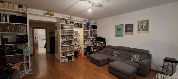 4 rooms Apartment in Trieste, Italy No. 123804 10