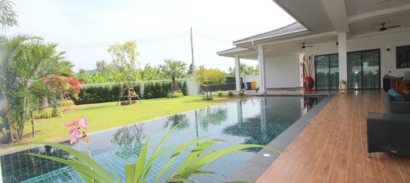 4 Schlafzimmer Haus in Hua Hin, Thailand, Nr. 26341 3