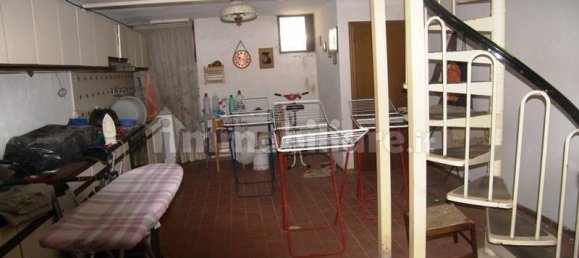 3 bedrooms Apartment in Sinalunga, Italy No. 217170 10