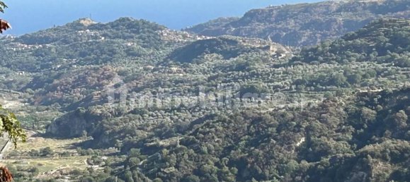 Grundstück in Locri, Italy 50000m², Nr. 343592 3