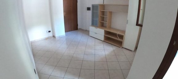 Квартира с 3 комнатами в Козенца, Италия № 76051 9