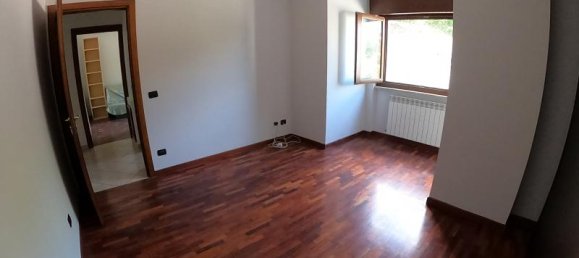 Квартира с 3 комнатами в Козенца, Италия № 76051 19