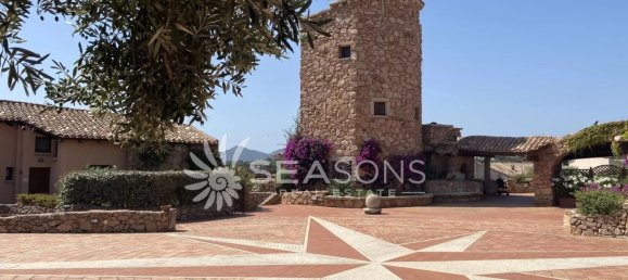 Apartamento de 3 habitaciónes en Olbia, Italy No. 300200 41