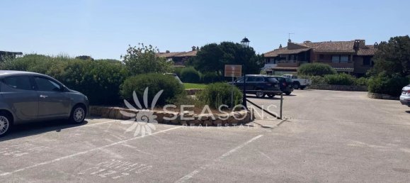 Apartamento de 3 habitaciónes en Olbia, Italy No. 300200 36