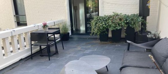 Casa de 4 dormitorios en Montreuil, France No. 359359 12