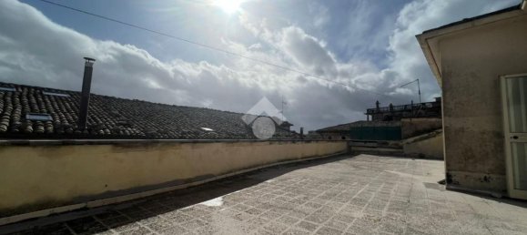 Bâtiment à Veroli, Italy 350m² No. 106600 13