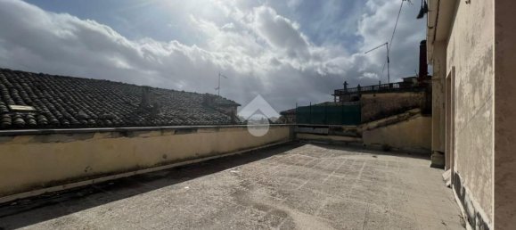 Bâtiment à Veroli, Italy 350m² No. 106600 12