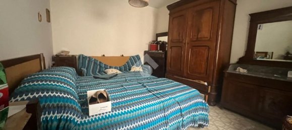 Bâtiment à Veroli, Italy 350m² No. 106600 8