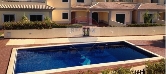 2 Schlafzimmer Haus in Almancil, Portugal, Nr. 24119 33