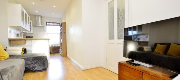 1 bedroom Apartment in Plaistow, United Kingdom No. 12494 4