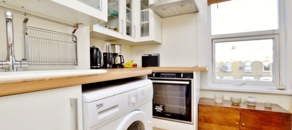 1 bedroom Apartment in Plaistow, United Kingdom No. 12494 2