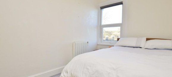 1 bedroom Apartment in Plaistow, United Kingdom No. 12494 20