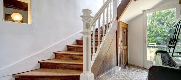 4 bedrooms House in Chateau-Renard, France No. 265419 8