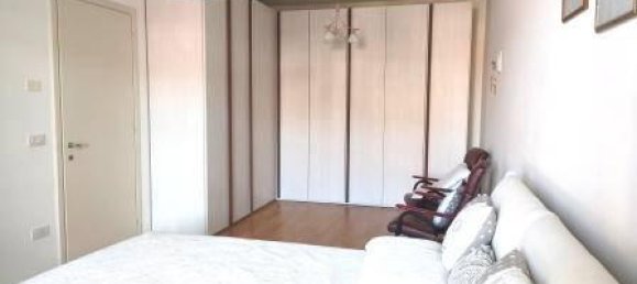 Квартира с 2 комнатами в Куарто д’Альтино, Италия № 38335 11