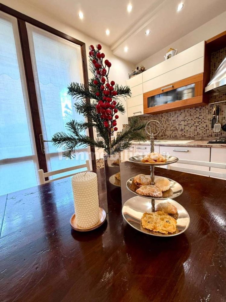 Villa T4 em Sassuolo, Italy N.º 196036