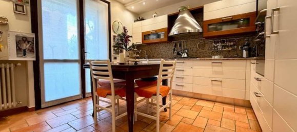 Villa T4 em Sassuolo, Italy N.º 196036 4