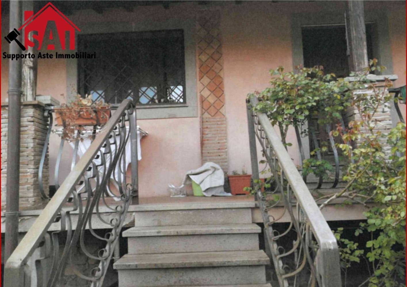 Casa de 10 habitaciónes en Monte Compatri, Italy No. 204895