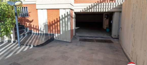 1 room Commercial property in Adrano, Italy No. 57045 7