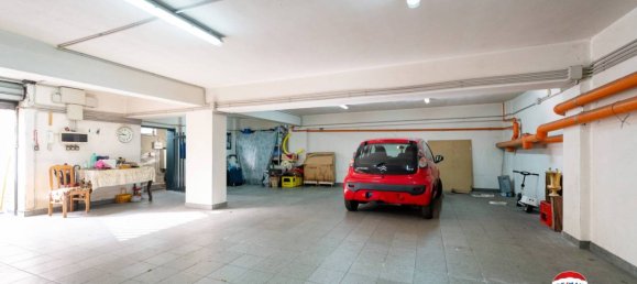 1 room Commercial property in Adrano, Italy No. 57045 13