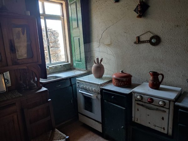 2 غرف نوم منزل في Goncalo, Portugal رقم 32292