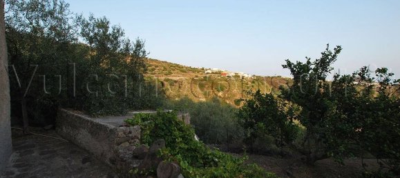 Квартира с 1 спальней в Липари, Италия № 358904 27