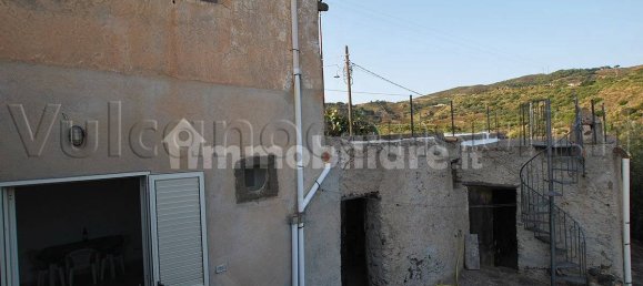 Квартира с 1 спальней в Липари, Италия № 358904 3