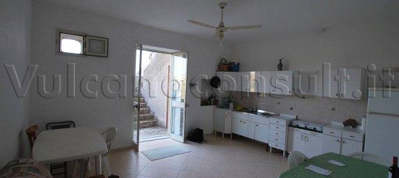 Квартира с 1 спальней в Липари, Италия № 358904 4