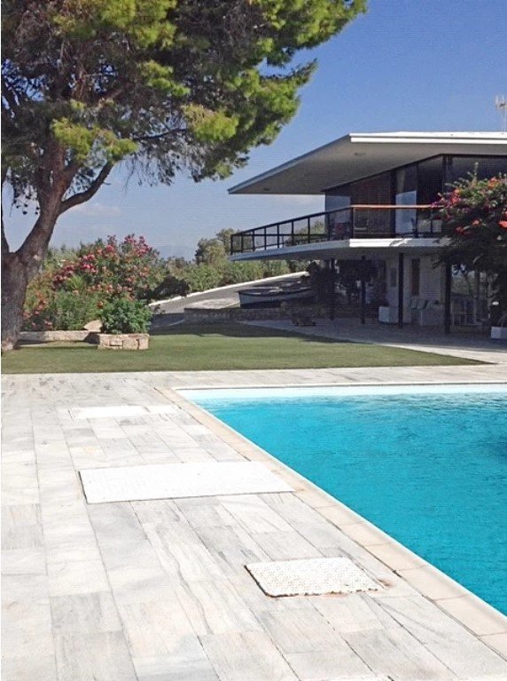 5 bedrooms Villa in Anavyssos, Greece No. 4707