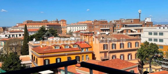 4 rooms Office in Rome, Italy No. 339137 10