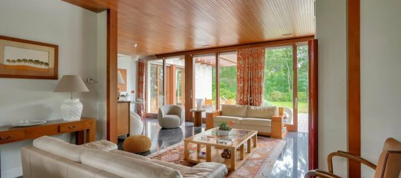 4 chambres Châteaux à Garches, France No. 172982 11