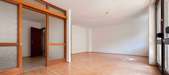 2 bedrooms Apartment in Nuremberg, Germany No. 275521 3