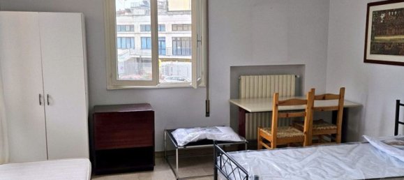 4 bedrooms Apartment in Padua, Italy No. 356933 9
