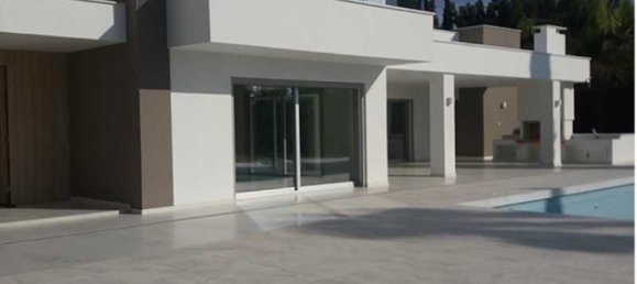 4 bedrooms House in Agios Tychonas, Cyprus No. 7567 4