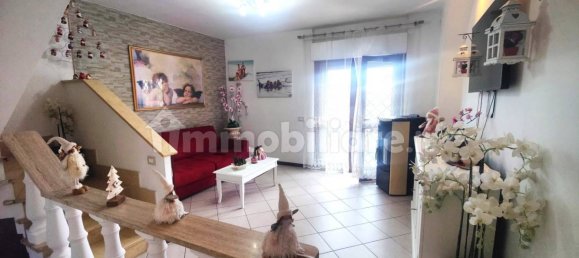 3 bedrooms House in Nettuno, Italy No. 351820 3