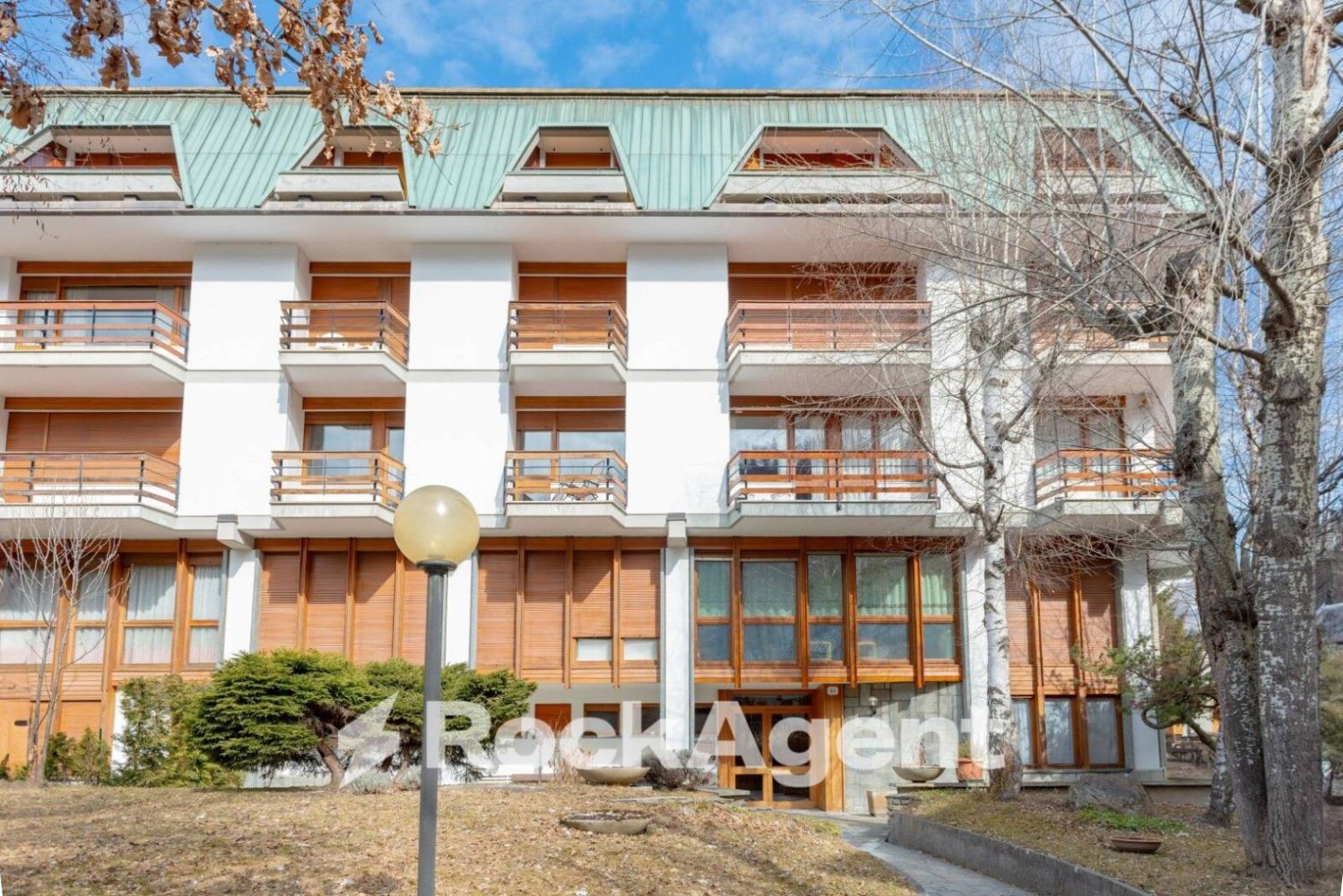 3 bedrooms Apartment in Bardonecchia, Italy No. 264303