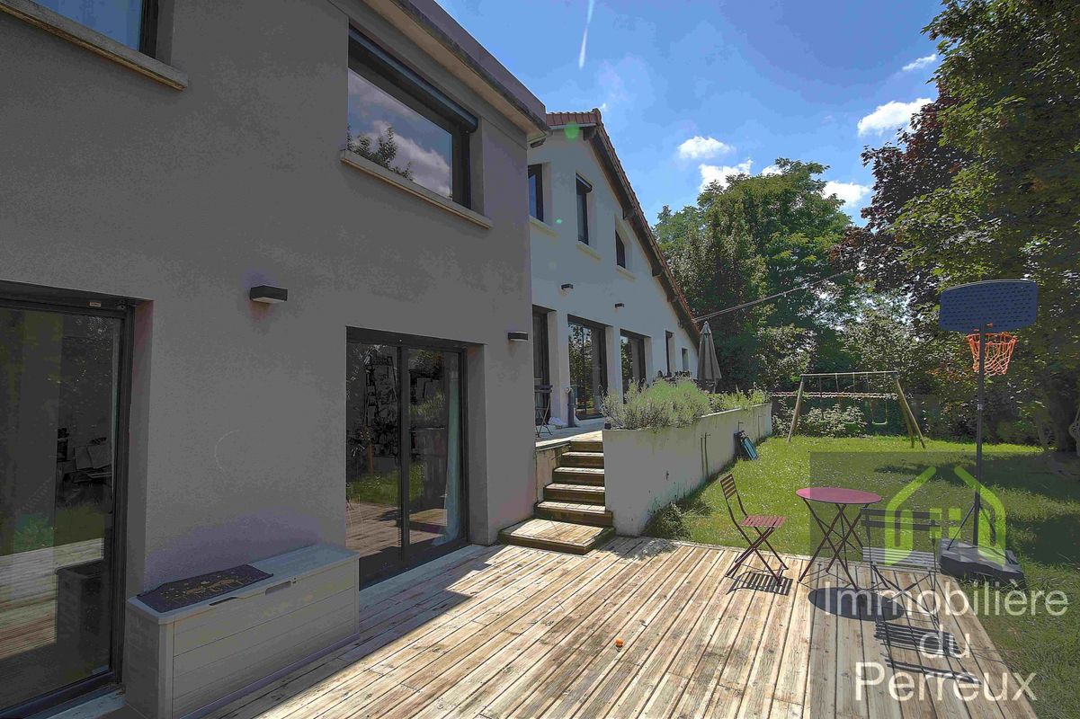 4 bedrooms House in Neuilly-Plaisance, France No. 174198