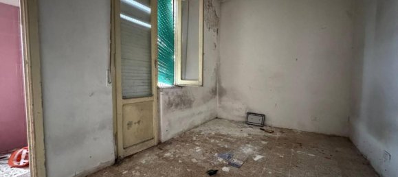 Дом с 4 комнатами в Монтесильвано, Италия № 26105 11